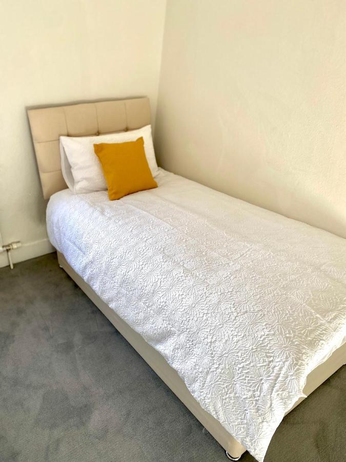 Modern 1 Bedroom Flat In Paddington London Exterior photo
