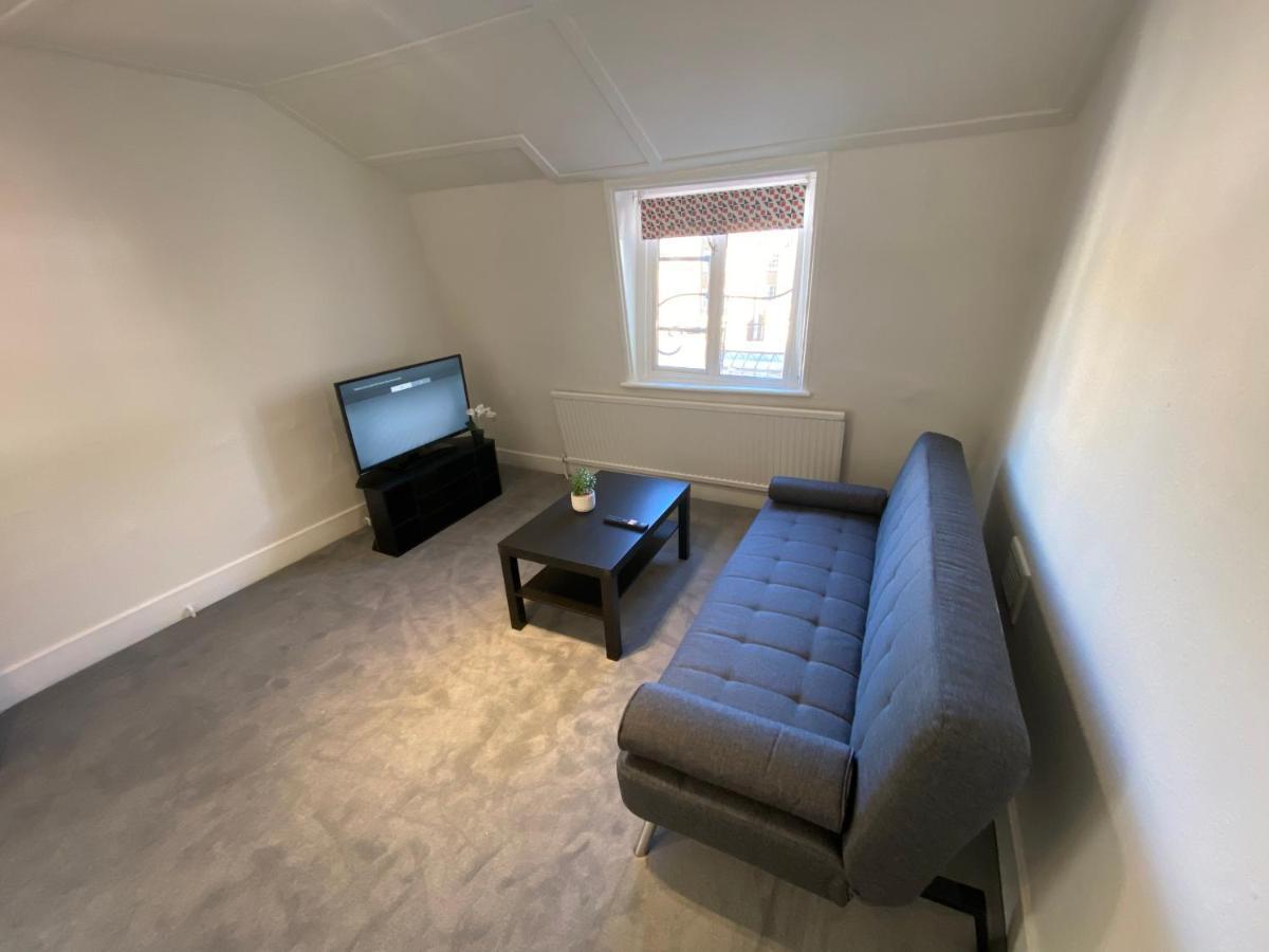 Modern 1 Bedroom Flat In Paddington London Exterior photo